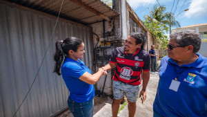 Prefeita Débora Regis acompanha ações pós-chuvas em Lauro de Freitas