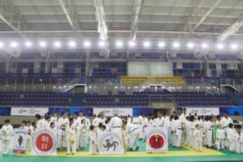 Camaçari recebe a 10ª Copa Okinawa de Karatê com atletas de todas as idades