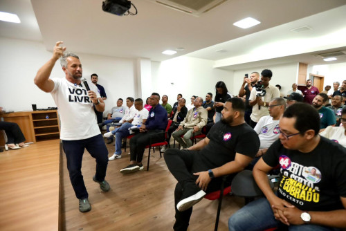 Flávio Matos reúne pré-candidatos a vereador para 2028 e mostra força de projeto político que começa em 2026