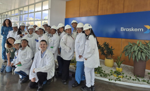 Lideranças comunitárias de Candeias e Simões Filho visitam unidade da Braskem no Polo Industrial de Camaçari